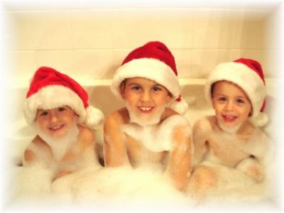 Three Santas In The Tub