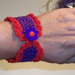 Finished bracelet.