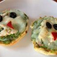 English Muffin Pizza