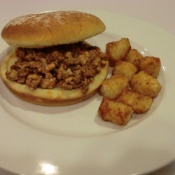 Homemade Sloppy Joes - sloppy joe with tots