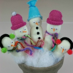 Glove Snowmen