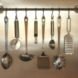 Keeping Kitchen Tools Handy
