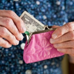 Putting Money in Change Purse