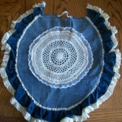 Denim Toilet Seat and Tank Covers - Toilet seat cover made from denim.