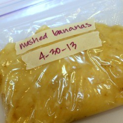 mashed bananas in baggie