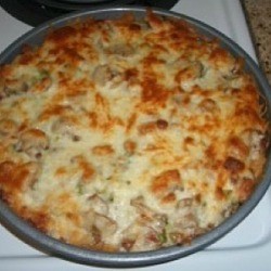 Baked Spaghetti Pizza Pie: Fresh out of the oven.
