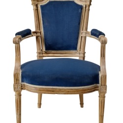 A nice looking antique chair.