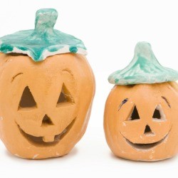 kid crafted Jack 'O Lanterns