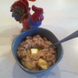 Apple Cinnamon Oatmeal