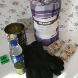 Car Frostbite Prevention Kit