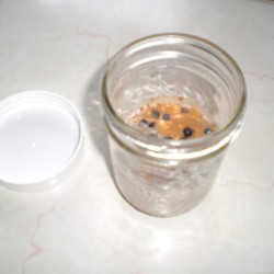 A mason jar full of oatmeal