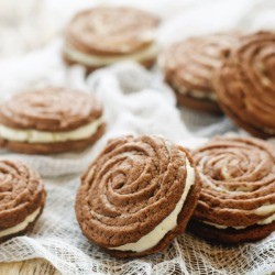cookies with filling