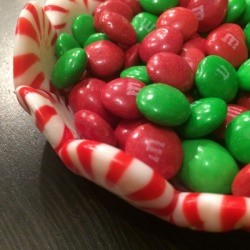 Peppermint Candy Bowls - closeup of bowl filled with red and green candies