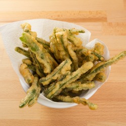 Tempura fried green beans