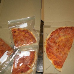 Restaurant Pizza at Home Anytime