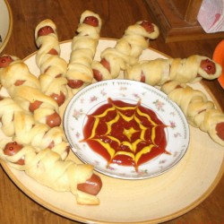 Mummy Hot Dogs