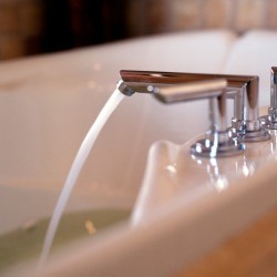 Bathtub