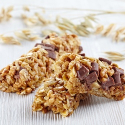 Chocolate Chip Granola Bars