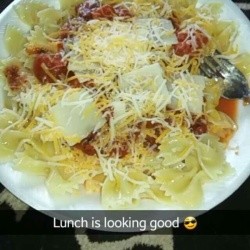 Bow Tie Pasta with Oven Roasted Tomatoes and Cheese