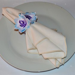 Easy Floral Lace Serviette Rings - place setting with napkin in serviette ring on white plate