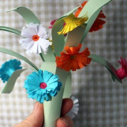 Paper Flower Bouquet - vase of flowers