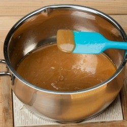 cooking caramel