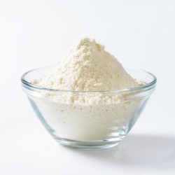 A bowl of cornstarch.