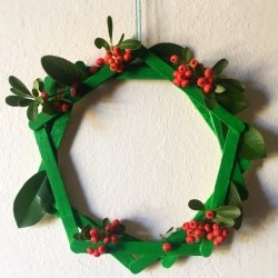 Popsicle Stick Wreath - finished wreath