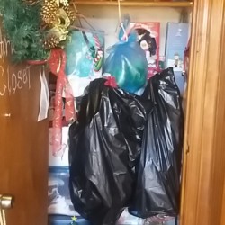 Packing Christmas Decorations and Storage