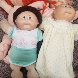 Value of Cabbage Patch Kids Dolls - older Cabbage Patch dolls