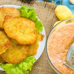 Potato pancakes with grated potatoes.