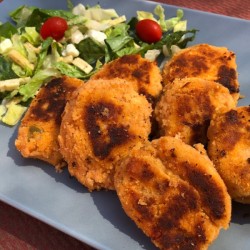 Gluten-Free Tuna Cakes on platter with salad