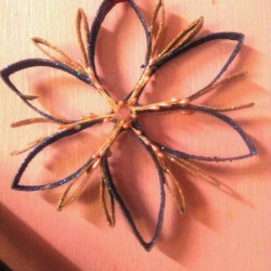 Paper Roll Ornament - finished ornament ready to hang