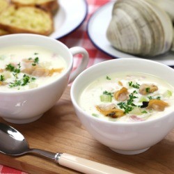 New England Clam Chowder in mugs.