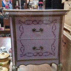 Identifying a Bedroom Set - bedside table with glass fronted drawers