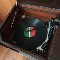 Value of Vintage Cabinet Radio and Console Stereo