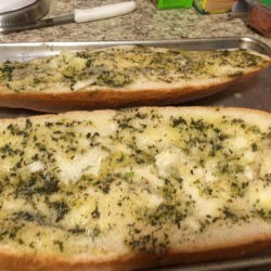 finished Garlic Bread 