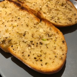 finished Garlic Bread