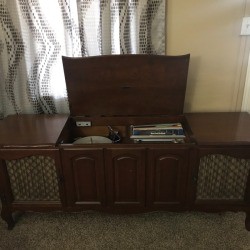 Value of Zenith Record Player and Radio Console - vintage stereo console